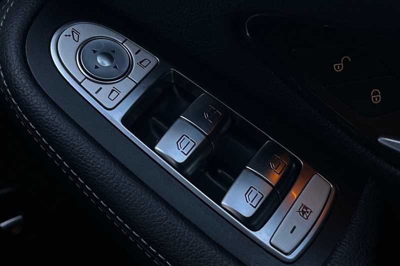 Used Mercedes-Benz GLC 2020 for sale - 77244763: Photo 18