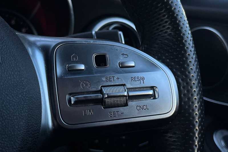 Used Mercedes-Benz GLC 2020 for sale - 77244763: Photo 28