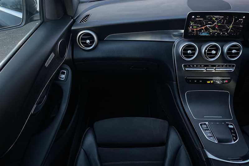 Used Mercedes-Benz GLC 2020 for sale - 77244763: Photo 40