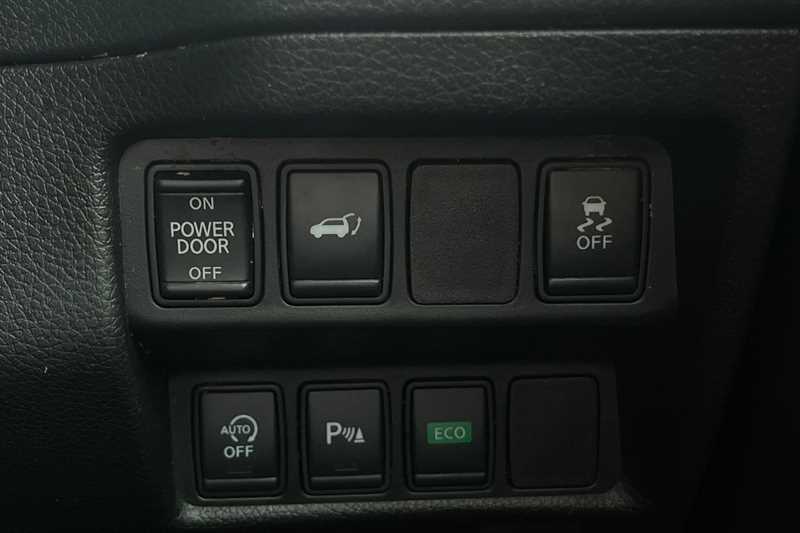 Used Nissan X-Trail 2017 for sale - 76361706: Photo 28