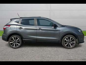 Used Nissan Qashqai 2015 for sale - 75031849: Photo
