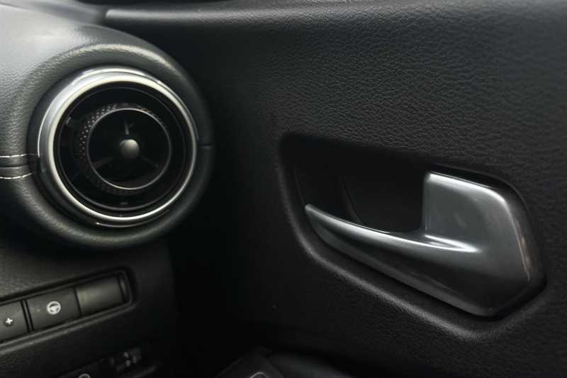 Used Nissan Juke 2021 for sale - 76400855: Photo 25