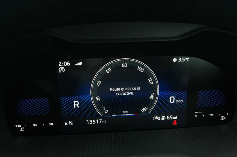 Used Skoda Karoq 2022 for sale - 77397570: Photo 13