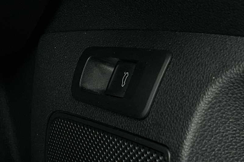 Used Skoda Karoq 2022 for sale - 77397570: Photo 24