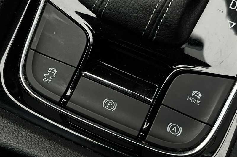 Used Skoda Karoq 2022 for sale - 77397570: Photo 29