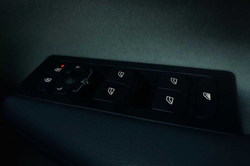 Used Volvo XC40 2020 for sale - 77122809: Photo 18