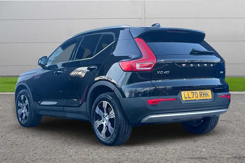 Used Volvo XC40 2020 for sale - 77122809: Photo 2