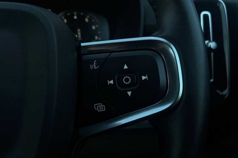 Used Volvo XC40 2020 for sale - 77122809: Photo 27