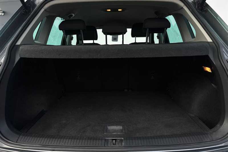 Used Volkswagen Tiguan 2019 for sale - 77810354: Photo 17