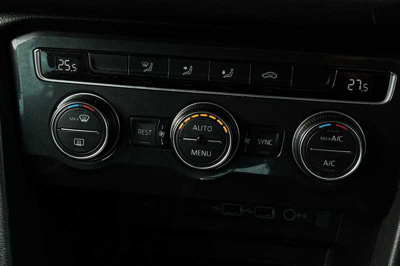 Used Volkswagen Tiguan 2019 for sale - 77810354: Photo 9