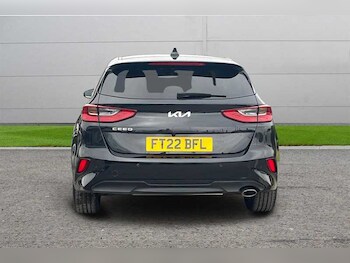 Used Kia Ceed 2022 for sale - 75510135: Photo