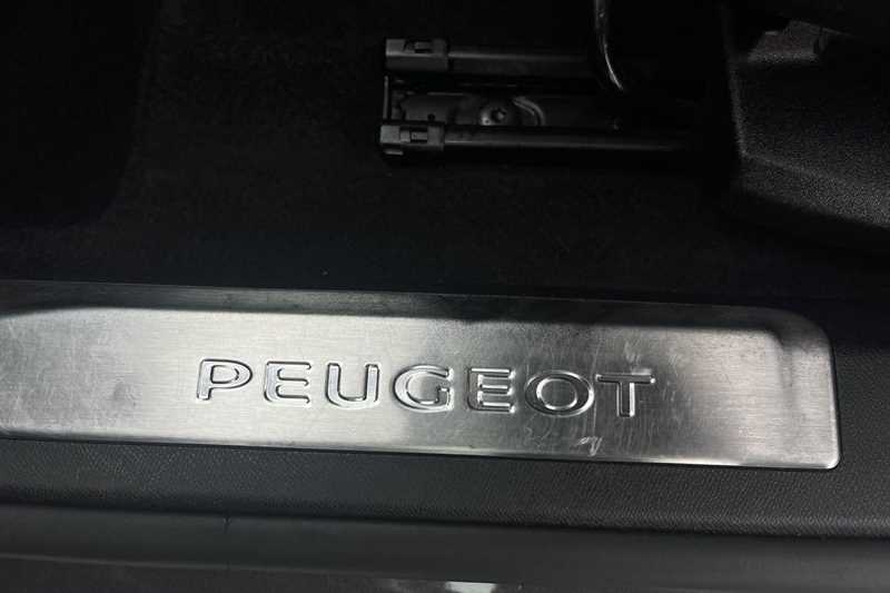 Used Peugeot 3008 2022 for sale - 76155315: Photo 22