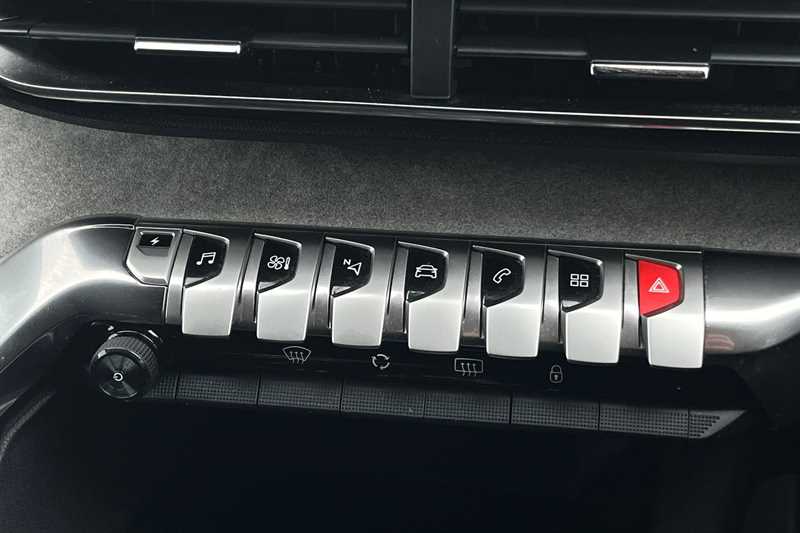 Used Peugeot 3008 2022 for sale - 76155315: Photo 27