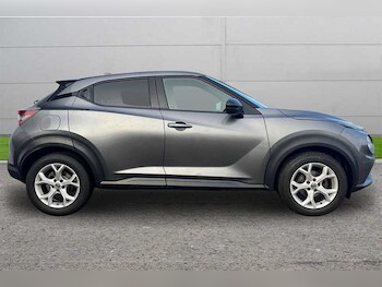 Used Nissan Juke 2020 for sale - 77698477: Photo
