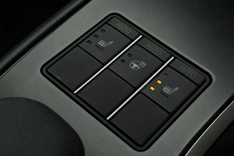 Used Lexus UX 2022 for sale - 77855915: Photo 31