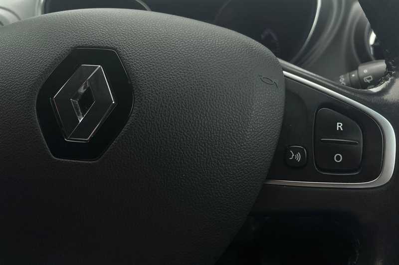 Used Renault Captur 2017 for sale - 76140559: Photo 26