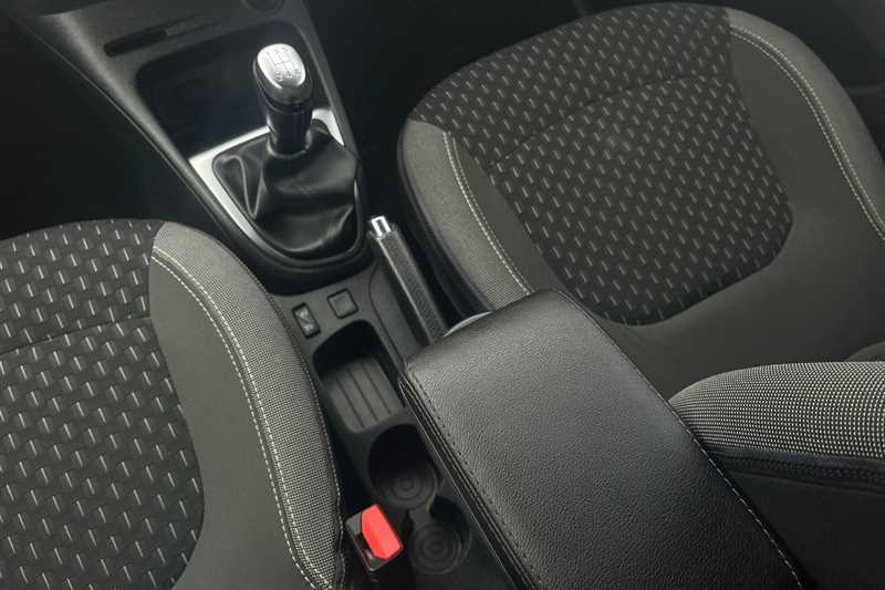 Used Renault Captur 2017 for sale - 76140559: Photo 35