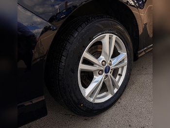 Used Ford S-Max 2023 for sale - 79488488: Photo