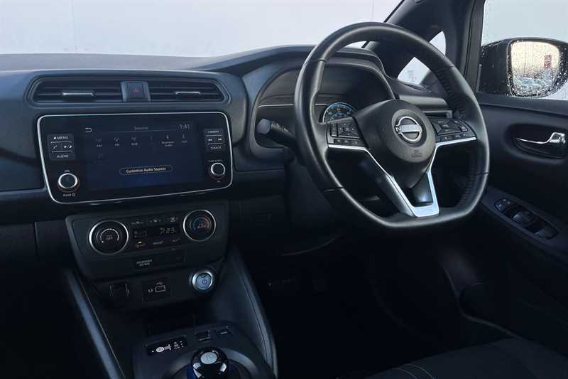 Used Nissan Leaf 2022 for sale - 77576647: Photo 35