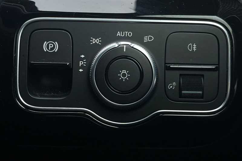 Used Mercedes-Benz A-Class 2020 for sale - 76400870: Photo 24