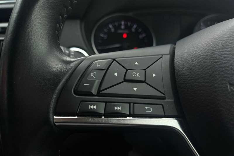 Used Nissan Qashqai 2020 for sale - 76124930: Photo 17