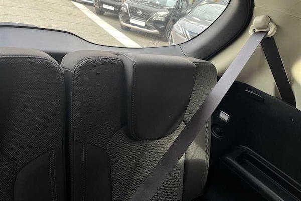 Used Kia Carens 2017 for sale - 76328471: Photo 36