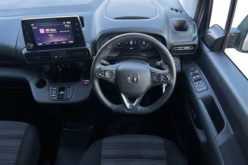 Used Vauxhall Combo Life 2022 for sale - 76717738: Photo 13