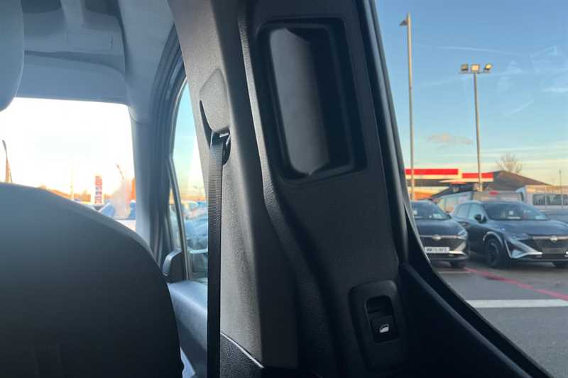 Used Vauxhall Combo Life 2022 for sale - 76717738: Photo 31