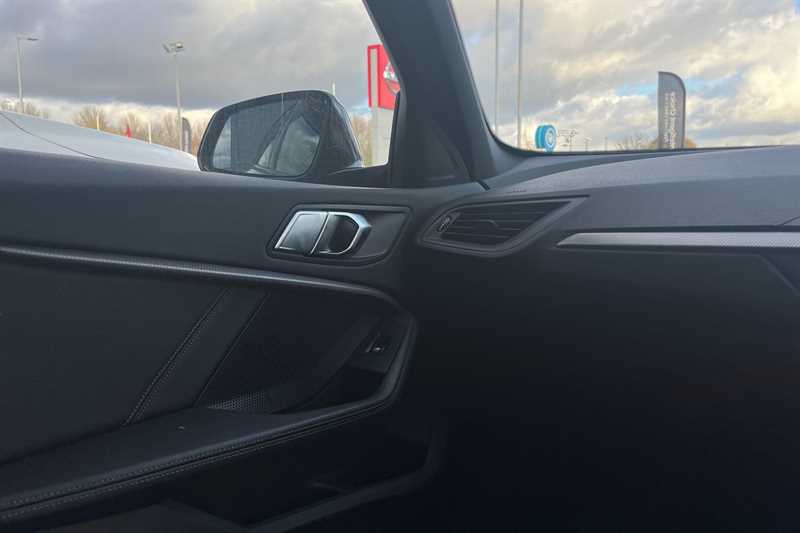 Used BMW 1 Series 2020 for sale - 76501660: Photo 34