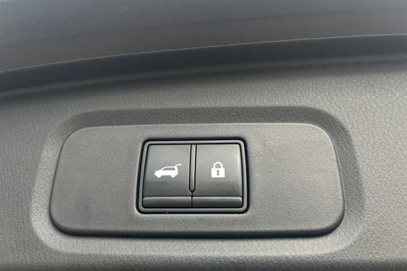 Used Nissan Qashqai 2021 for sale - 76087026: Photo 24