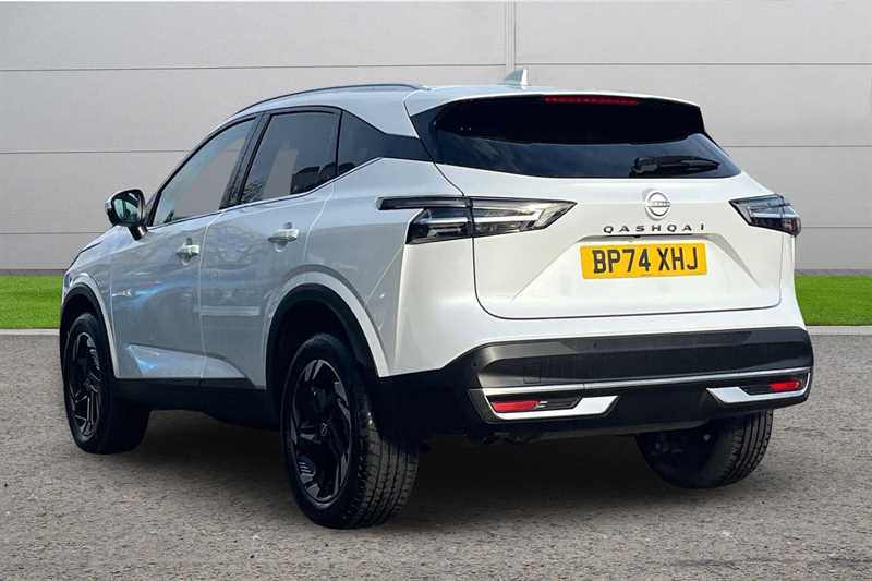 Used Nissan Qashqai 2024 for sale - 76501645: Photo 2