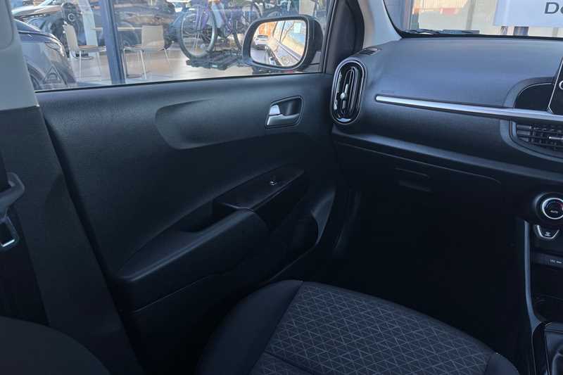 Used Kia Picanto 2022 for sale - 76745585: Photo 38