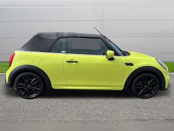 Used MINI Convertible 2021 for sale - 75748413: Photo