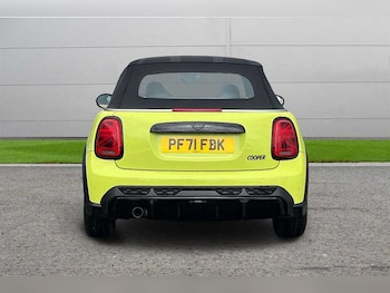 Used MINI Convertible 2021 for sale - 75748413: Photo