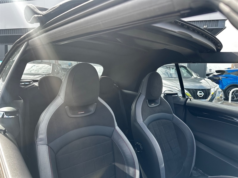 Used MINI Convertible 2021 for sale - 75748413: Photo 69