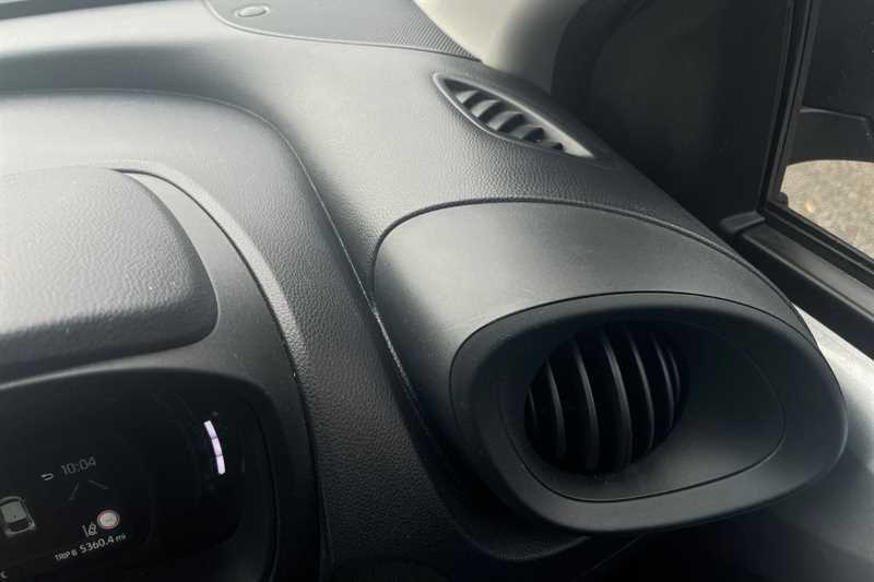 Used Toyota Aygo X 2022 for sale - 76217416: Photo 30