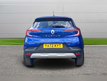 Used Renault Captur 2023 for sale - 78786306: Photo
