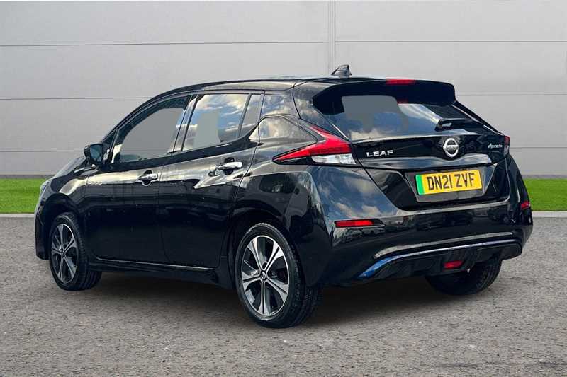 Used Nissan Leaf 2021 for sale - 77855982: Photo 2