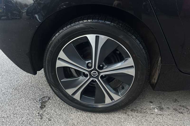 Used Nissan Leaf 2021 for sale - 77855982: Photo 6