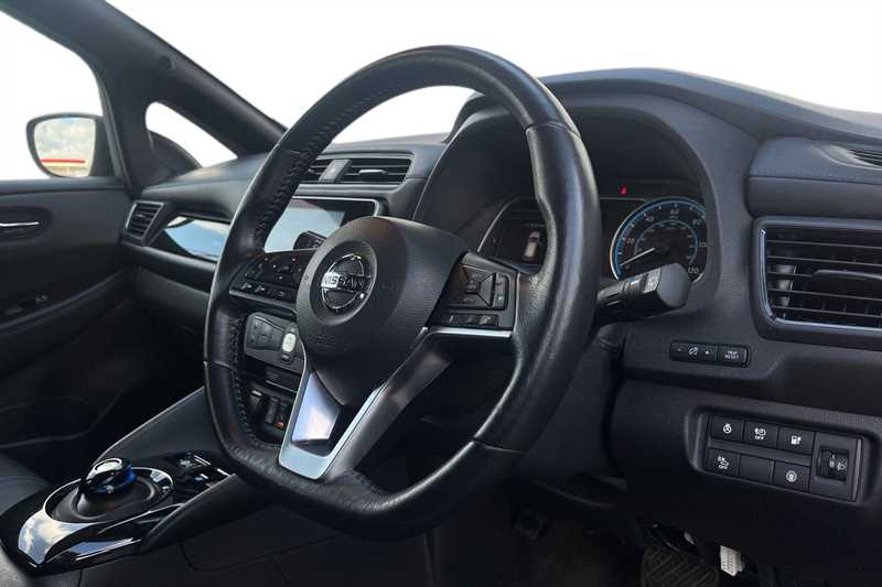 Used Nissan Leaf 2021 for sale - 77855982: Photo 8