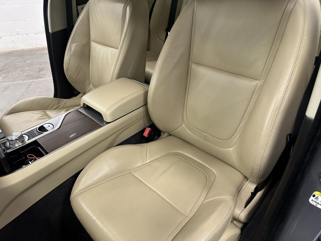 Used Jaguar XF 2012 for sale - 76454257: Photo 36