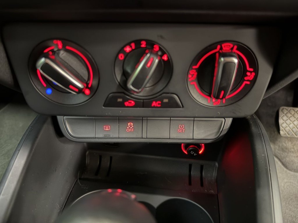 Used Audi A1 2014 for sale - 76654981: Photo 28