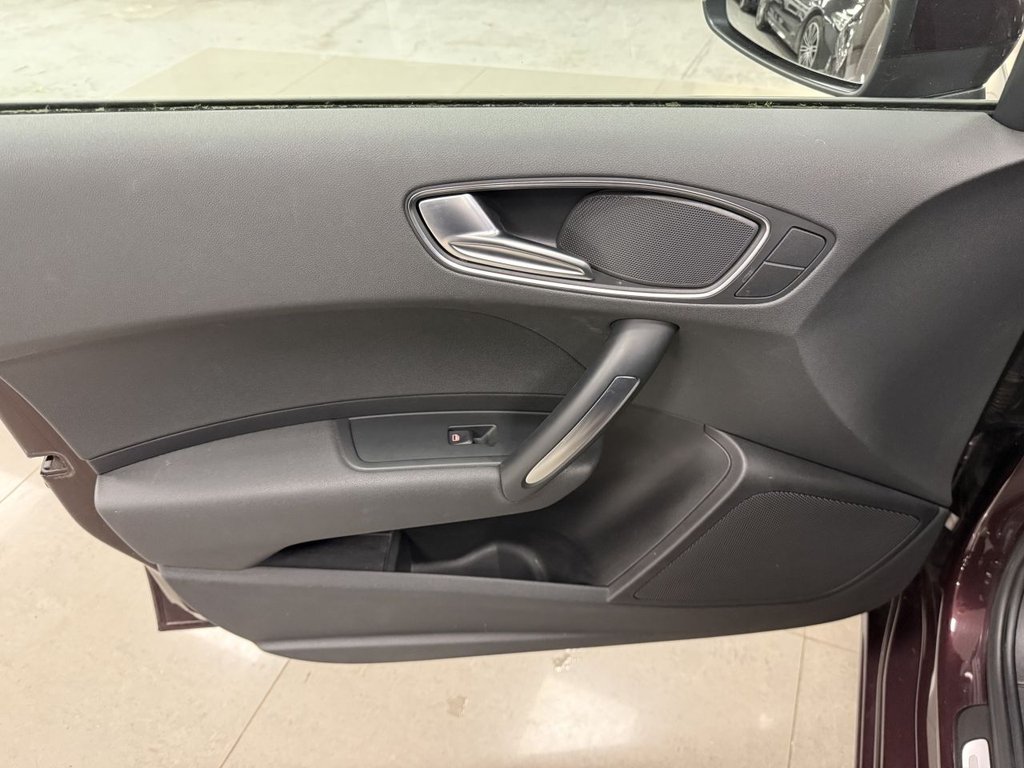 Used Audi A1 2014 for sale - 76654981: Photo 31