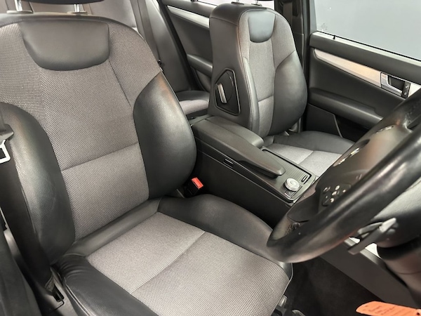 Used Mercedes-Benz C-Class 2010 for sale - 75619221: Photo 15