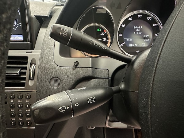 Used Mercedes-Benz C-Class 2010 for sale - 75619221: Photo 20