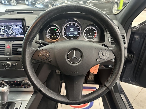 Used Mercedes-Benz C-Class 2010 for sale - 75619221: Photo 24