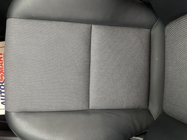 Used Mercedes-Benz C-Class 2010 for sale - 75619221: Photo 37