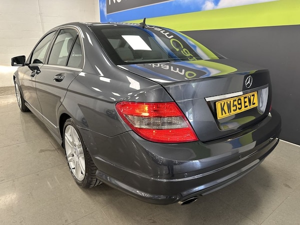 Used Mercedes-Benz C-Class 2010 for sale - 75619221: Photo 7