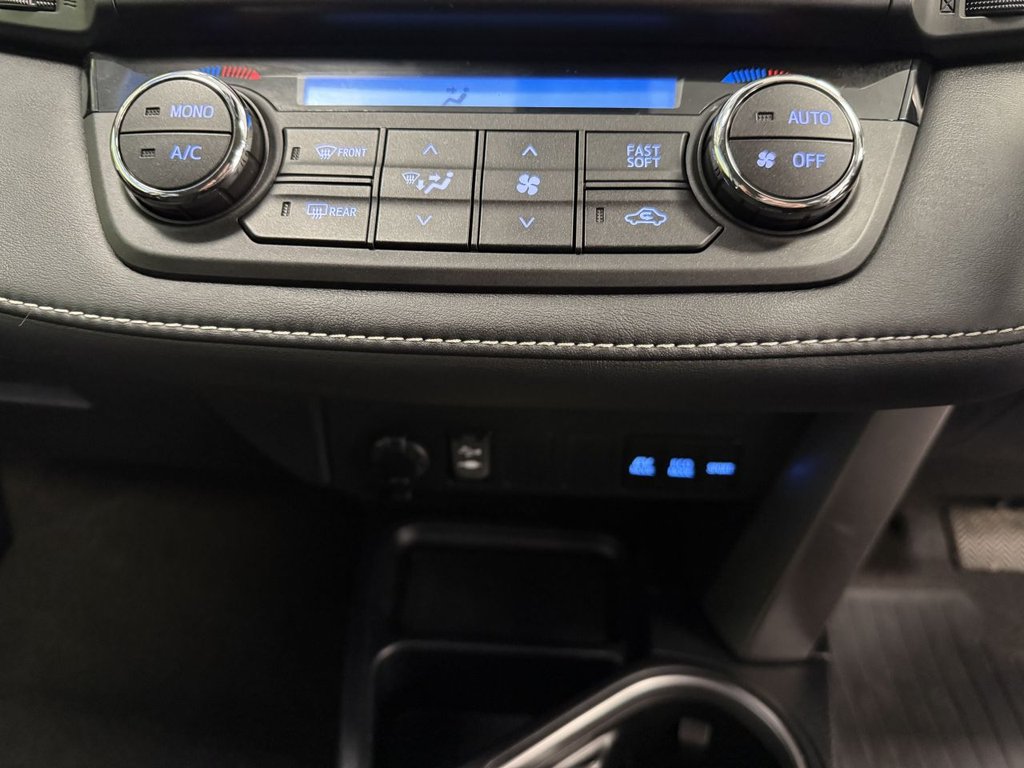 Used Toyota RAV4 2016 for sale - 75923436: Photo 29
