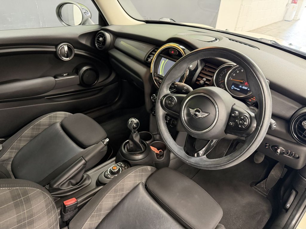 Used MINI Hatch 2016 for sale - 78124052: Photo 17